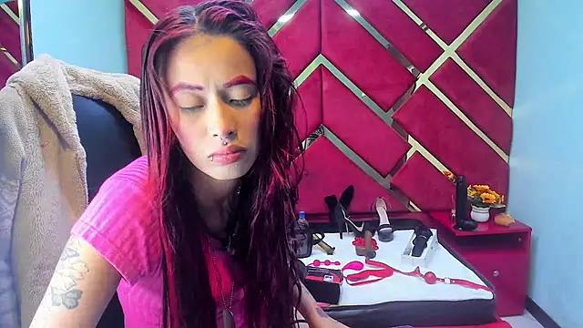 Kataleya Luck online show from November 26, 3:28 am