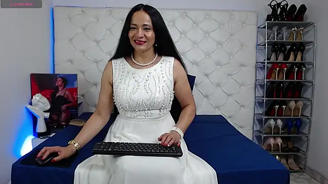 yury m2  online show from November 11, 3:45 am