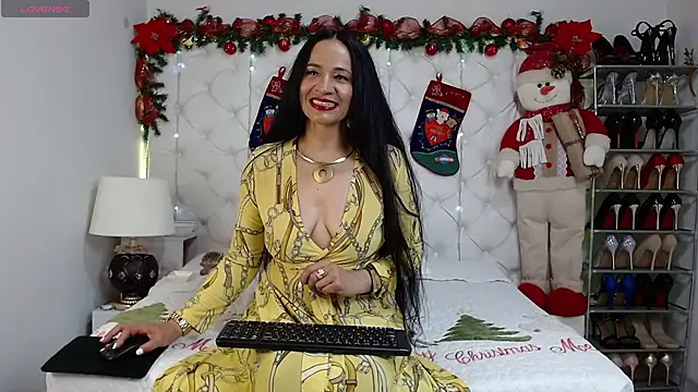 yury m2  online show from December 4, 2:43 am