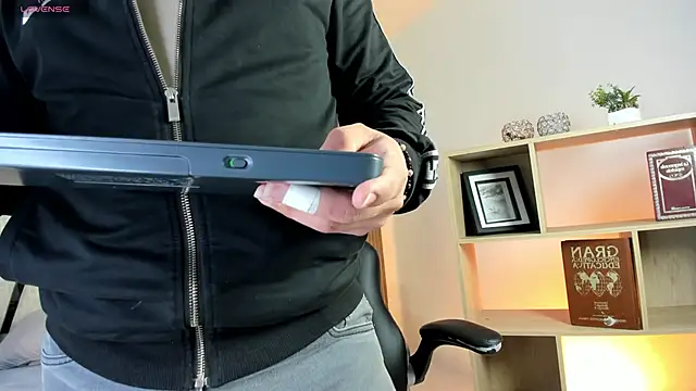 Axel grey  online show from April 13, 12:42 pm