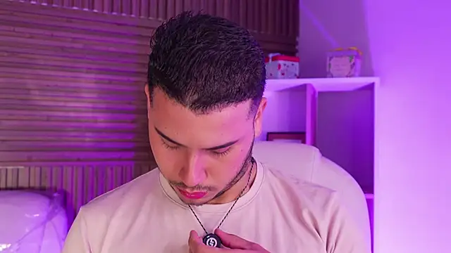 Axel grey  online show from December 3, 12:26 pm