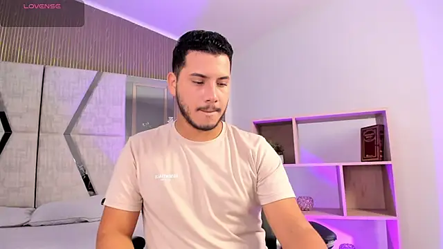 Axel grey  online show from February 17, 12:46 pm