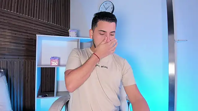 Axel grey  online show from October 28, 12:15 pm