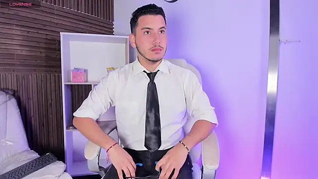 Axel grey  online show from October 31, 12:46 pm