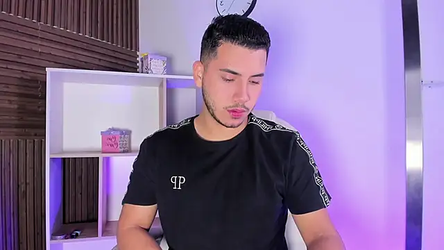 Axel grey  online show from October 24, 12:15 pm