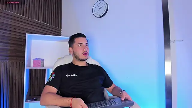 Axel grey  online show from November 4, 12:31 pm