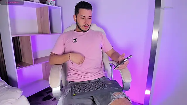 Axel grey  online show from October 15, 12:24 pm