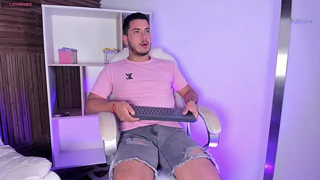 Axel grey  online show from November 5, 12:41 pm