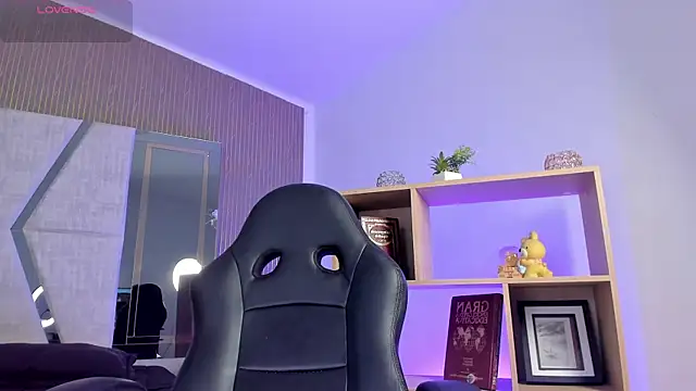 Axel grey  online show from April 3, 12:44 pm