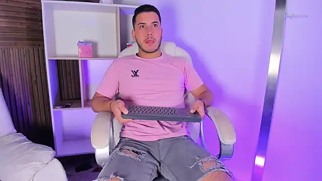 Axel grey  online show from October 27, 12:17 pm