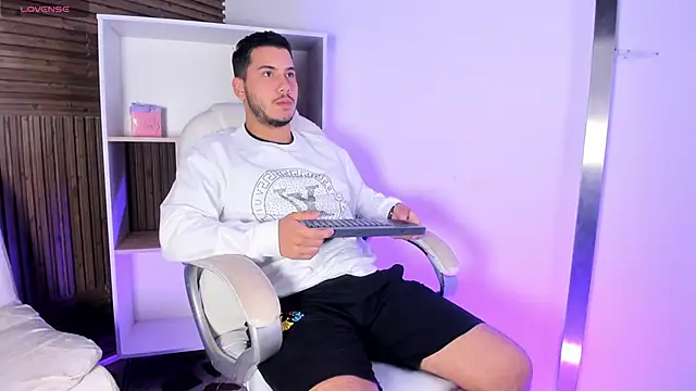 Axel grey  online show from November 9, 1:04 pm