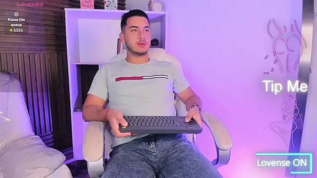 Axel grey  online show from November 18, 12:41 pm