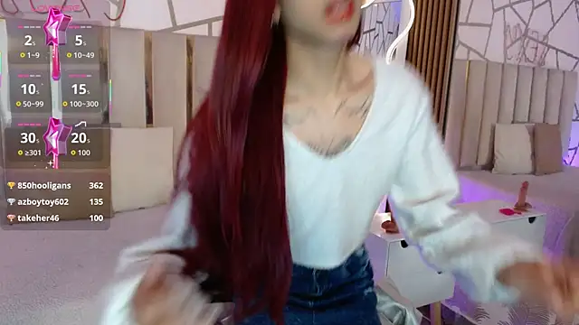 CYRUS TAY online show from January 8, 12:11 pm