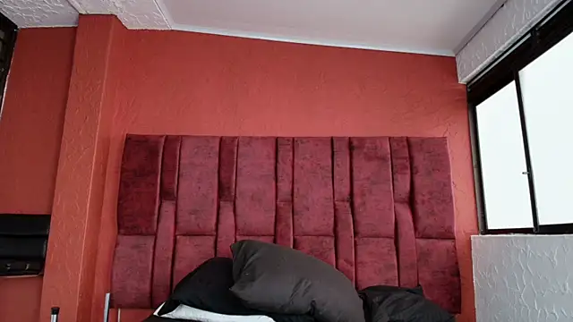 LilithVibe  online show from December 15, 1:50 pm