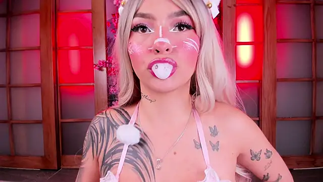 miss   abigail online show from April 8, 2:13 am