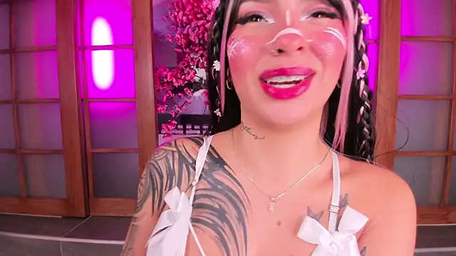 miss   abigail online show from April 2, 2:19 am