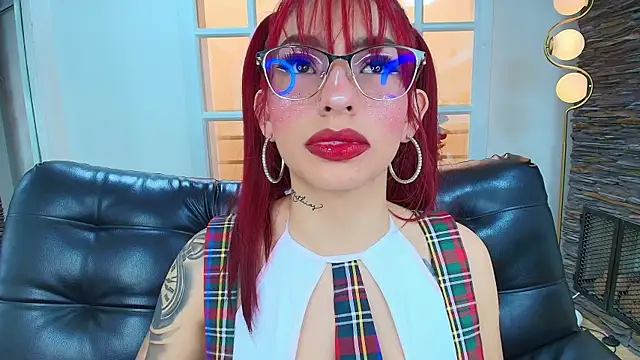 Snapshot of miss___abigail chatting on October 17, 5:59 pm miss abigail online show from October 17, 5:59 pm