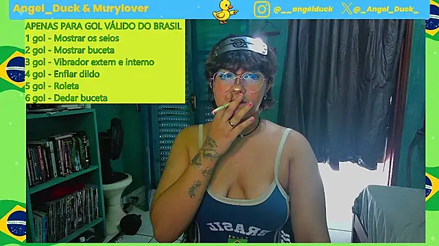 Snapshot of Angel_Duck chatting on June 29, 4:50 pm Angel Duck online show from June 29, 4:50 pm