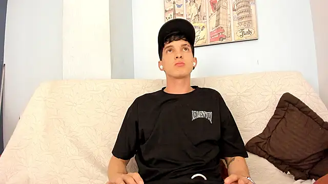 Snapshot of Jheampiiero chatting on February 19, 9:12 pm Jheampiiero online show from February 19, 9:12 pm