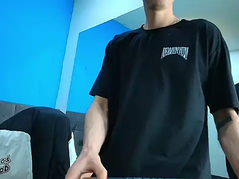 Jheampiiero online show from May 27, 1:51 pm