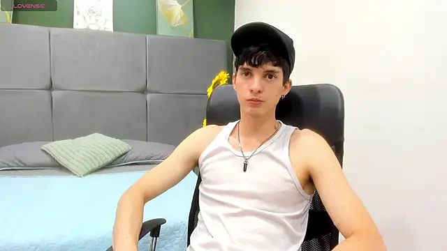 Jheampiiero online show from March 26, 8:40 pm