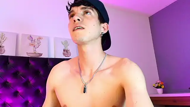 Jheampiiero online show from March 15, 8:32 am