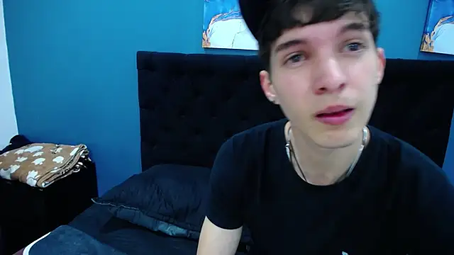 Snapshot of Jheampiiero chatting on November 4, 1:37 pm Jheampiiero online show from November 4, 1:37 pm