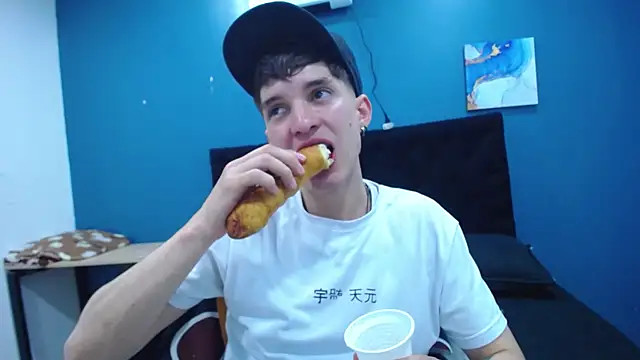 Snapshot of Jheampiiero chatting on November 8, 1:58 pm Jheampiiero online show from November 8, 1:58 pm