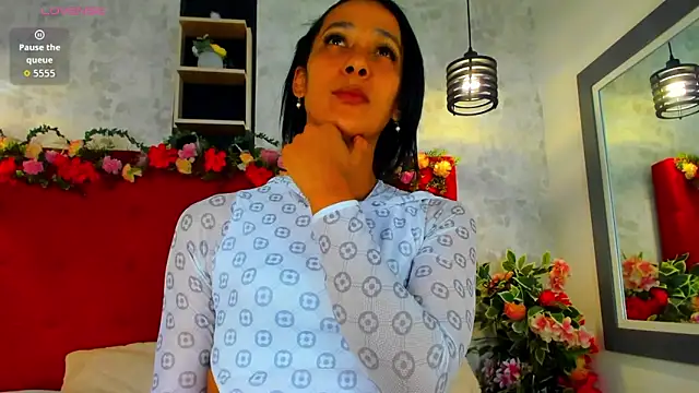 Snapshot of Kloeh_Star chatting on February 21, 8:11 pm Kloeh Star online show from February 21, 8:11 pm