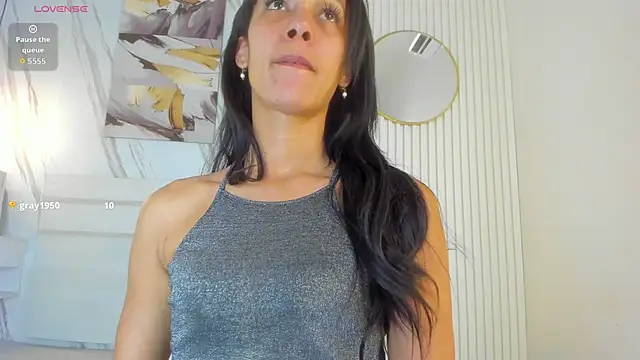 Snapshot of Kloeh_Star chatting on February 17, 8:06 pm Kloeh Star online show from February 17, 8:06 pm