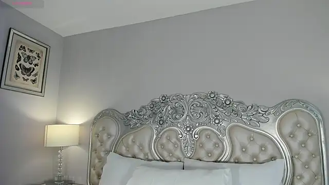 Snapshot of CarolineLee_ chatting on January 17, 10:35 pm CarolineLee online show from January 17, 10:35 pm