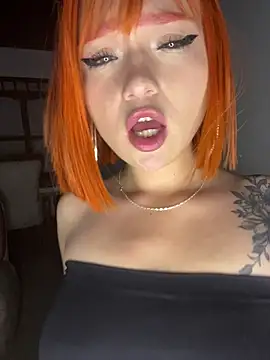 Snapshot of Alysson_LS chatting on November 19, 2:22 am Alysson LS online show from November 19, 2:22 am