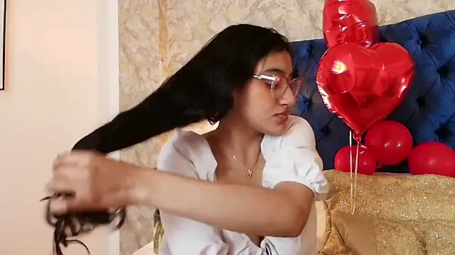 ValentiinaCruz online show from February 12, 5:34 pm