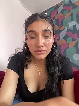 ValentiinaCruz online show from November 29, 6:19 pm