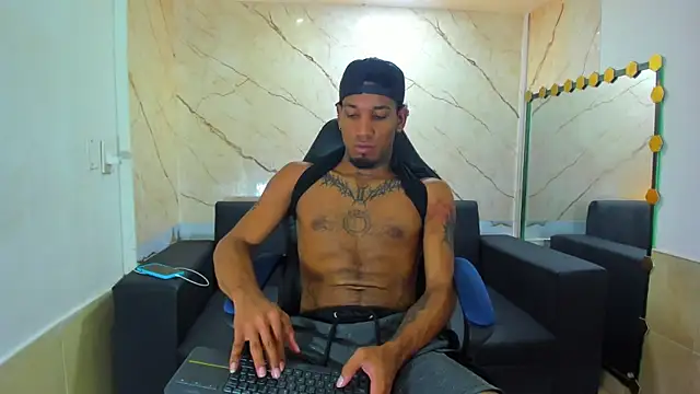 Snapshot of DIEGO_WICKED chatting on September 21, 7:52 pm DIEGO WICKED online show from September 21, 7:52 pm