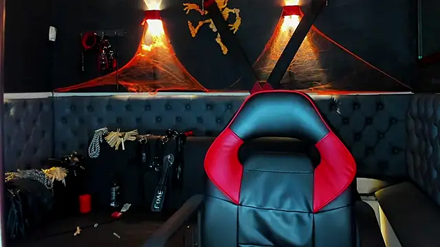 DIEGO WICKED online show from October 26, 12:16 pm