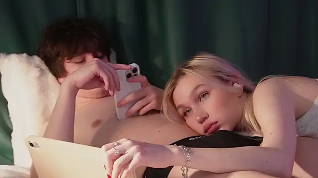 cuteleraay online show from April 13, 6:56 pm