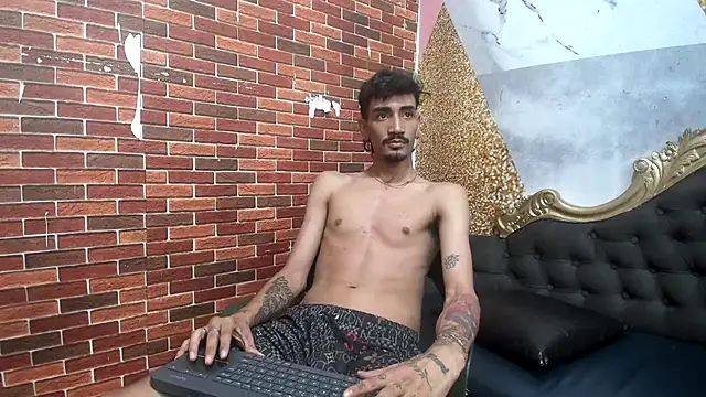 Sexvergon 26 online show from March 28, 4:02 am