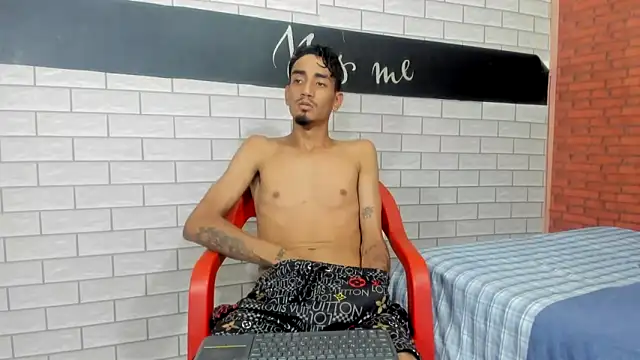 Sexvergon 26 online show from October 11, 7:48 pm
