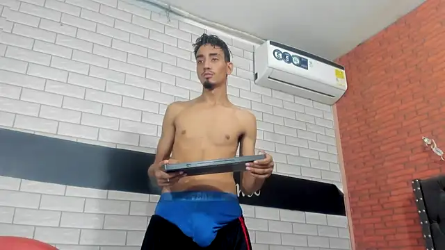 Sexvergon 26 online show from October 12, 8:21 pm