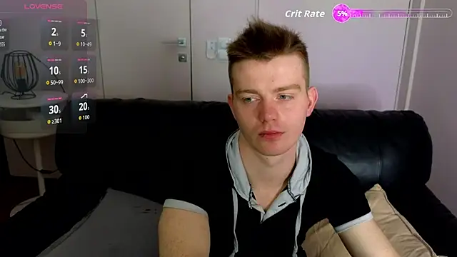 Snapshot of Happydeimos chatting on May 20, 12:07 am Happydeimos online show from May 20, 12:07 am