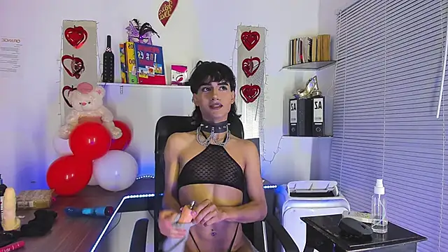 IviMillerxh online show from September 14, 6:30 pm