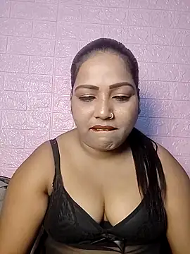 Snapshot of hornypriya696 chatting on October 18, 6:10 pm hornypriya696 online show from October 18, 6:10 pm
