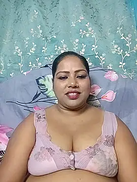 Snapshot of hornypriya696 chatting on September 15, 6:30 pm hornypriya696 online show from September 15, 6:30 pm
