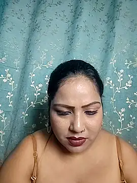 Snapshot of hornypriya696 chatting on October 3, 6:20 pm hornypriya696 online show from October 3, 6:20 pm