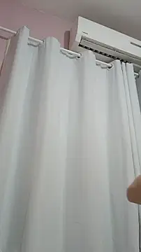 Snapshot of _SexyPetite_ chatting on October 23, 7:45 pm SexyPetite online show from October 23, 7:45 pm