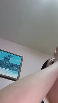 Snapshot of _SexyPetite_ chatting on November 12, 12:26 am SexyPetite online show from November 12, 12:26 am