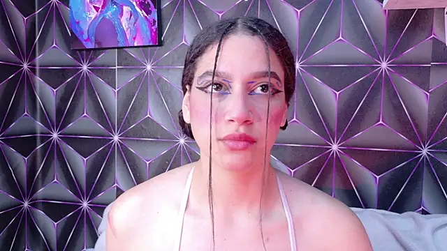 Megan Luxe online show from October 3, 6:37 am