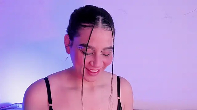 Megan Luxe online show from February 22, 4:59 am