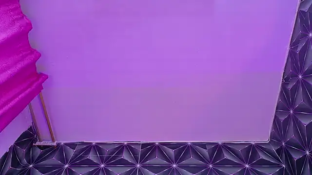 Megan Luxe online show from October 1, 4:28 am